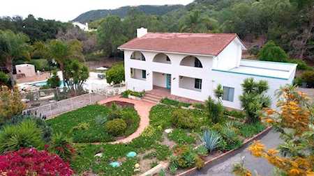 1530 Windsong Lane Escondido, CA 92026