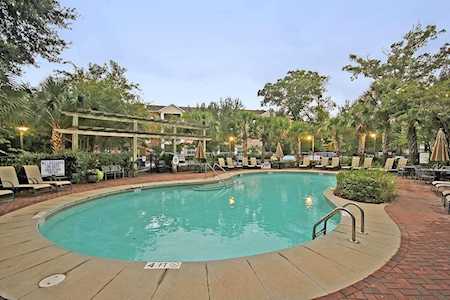 1755 Central Park Rd Charleston, SC 29412