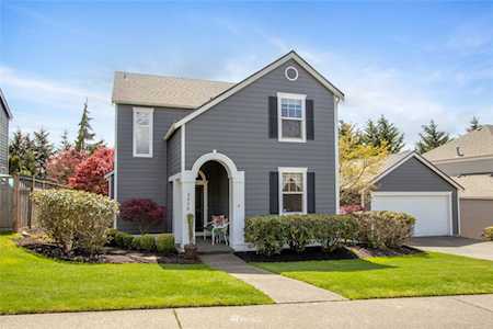 3326 View Point Circle NE Tacoma, WA 98422