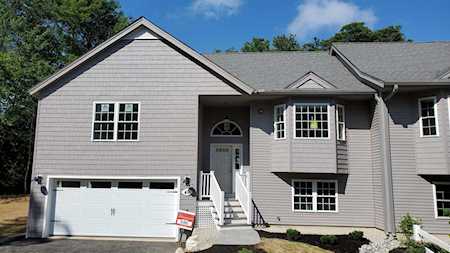 11A Sunset Ridge Rd Epping, NH 03042