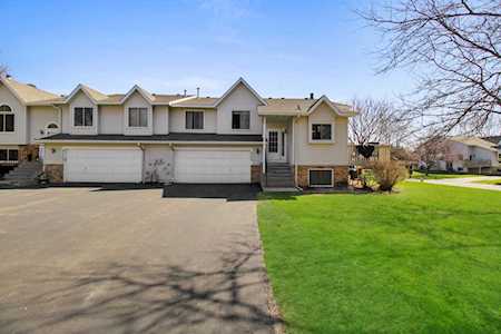 9260 Upland Lane N Maple Grove, MN 55369