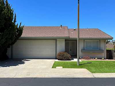 4420 Caminito Plomada San Diego, CA 92117