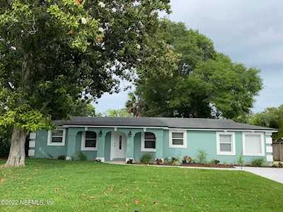 407 Irex Rd Atlantic Beach, FL 32233