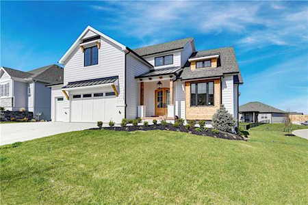 17325 Bradshaw St Overland Park, KS 66221