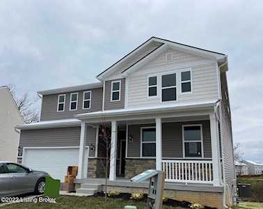 805 Harland Ct Shelbyville, KY 40065