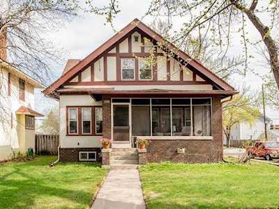 1043 Saint Clair Avenue Saint Paul, MN 55105