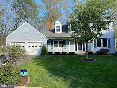 835 Potomac Ridge Ct Sterling, VA 20164