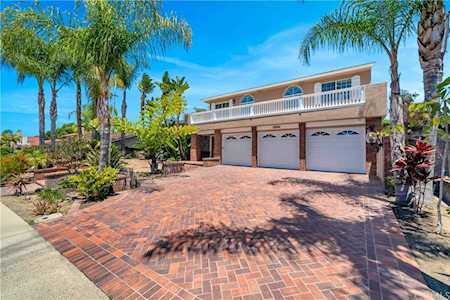 25962 Via Viento Mission Viejo, CA 92691