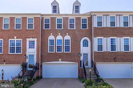 8255 Purple Lilac Ct Lorton, VA 22079