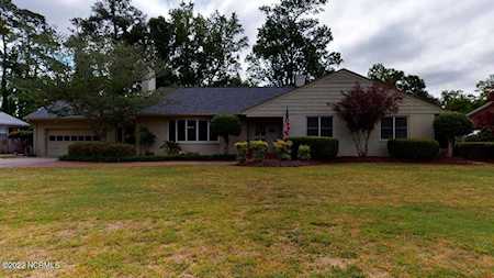 210 Woodland Drive Jacksonville, NC 28540