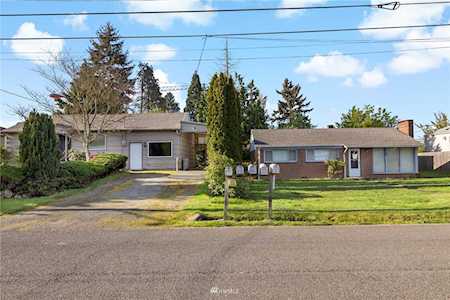 645 & 651 SW 149th St Burien, WA 98166