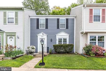 14849 Lynhodge Ct Centreville, VA 20120
