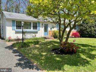 208 Shady Ln Blackwood, NJ 08012