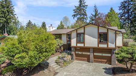 17515 24th Ave SE Bothell, WA 98012