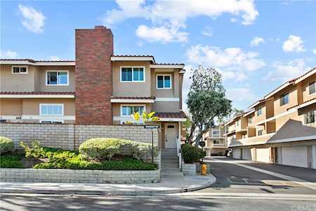 7832 Seaglen Huntington Beach, CA 92648