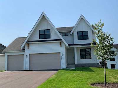 5282 Porchlight View Woodbury, MN 55129