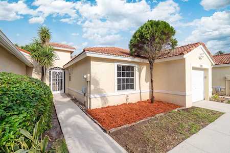 7333 Burgess Drive Lake Worth Beach, FL 33467
