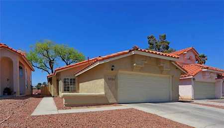 5324 Walton Heath Ave Las Vegas, NV 89142