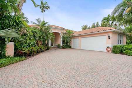 114 W Village Way Jupiter, FL 33458