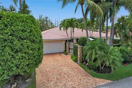 4321 NE 28th Ave Fort Lauderdale, FL 33308