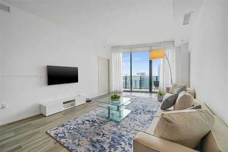 801 S Miami Ave #5102 Miami, FL 33130