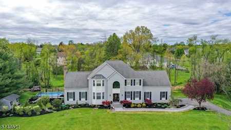 7 Sugar Maple Ln Raritan Twp., NJ 08822