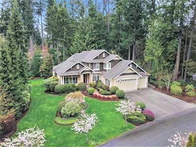 9570 NE Idel Weis Ct Bainbridge Island, WA 98110