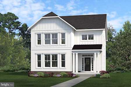 3836 8th St S Arlington, VA 22204