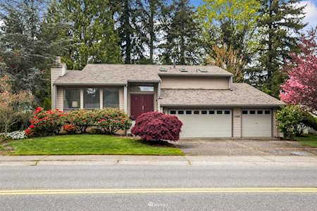 17505 155th Ave SE Renton, WA 98058