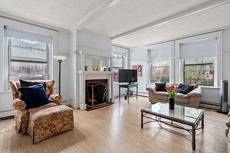 83 Ivy St #11 Brookline, MA 02446