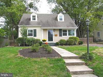 6621 Cavalier Dr Alexandria, VA 22307