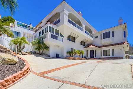 9705 Kenora Ln Spring Valley, CA 91977
