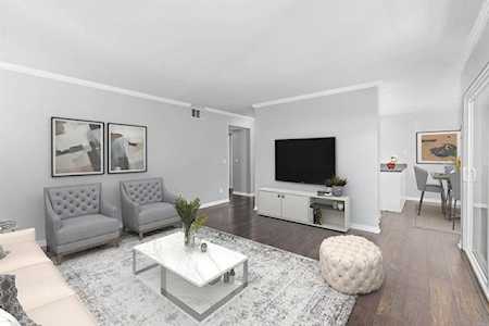 17181 W Bernardo Drive #108 Rancho Bernardo (San Diego), CA 92127