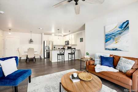 725 Elmhurst Dr #108 Highlands Ranch, CO 80129