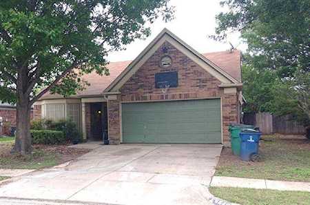 6840 Quail Meadow Drive Watauga, TX 76148