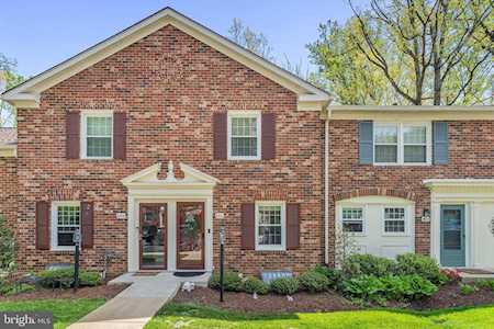 5921 Prince George Dr #326 Springfield, VA 22152