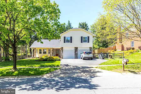 1411 Longhill Dr Potomac, MD 20854