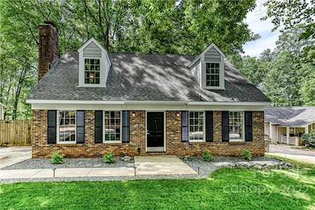 10012 Topeka Dr Mint Hill, NC 28227