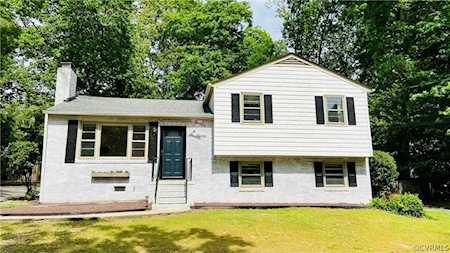 1631 Chatsworth Ave North Chesterfield, VA 23235