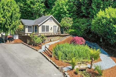 11109 Champagne Point Rd NE Kirkland, WA 98034