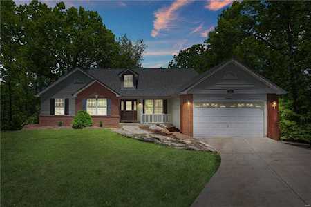 48 Evron Ct Lake St Louis, MO 63367