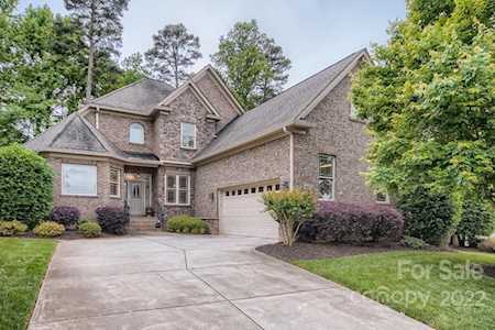 7031 Kilcullen Dr Charlotte, NC 28270