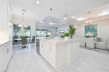 6355 Antigua Way Naples, FL 34113