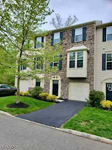 72 Thomastown Rd Mine Hill Twp., NJ 07803