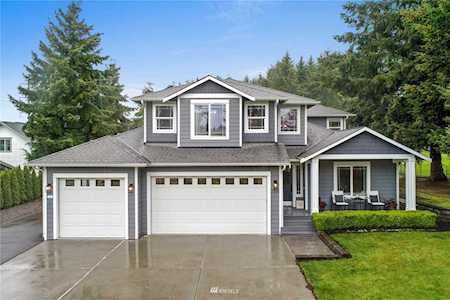 7518 65th Ave SE Snohomish, WA 98290