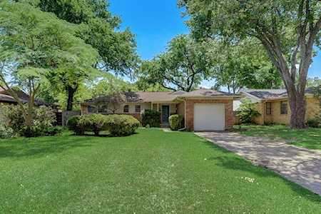 603 W Belt Line Road Richardson, TX 75080