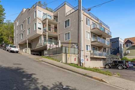 3022 SW Bradford St #307 Seattle, WA 98126