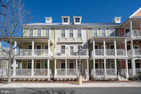 24 Beach Side Dr Ocean City, MD 21842
