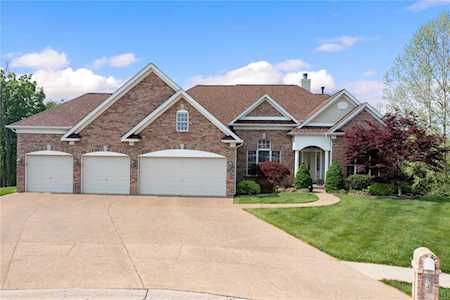 34 Maple Creek Ct Wentzville, MO 63385