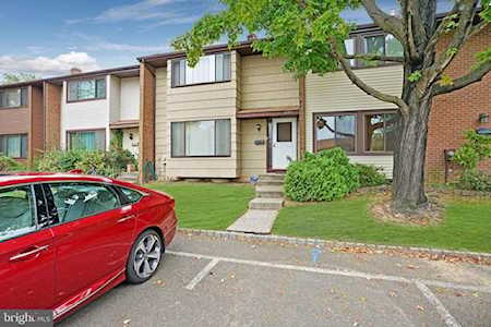 645 Ithaca Place Hightstown, NJ 08520